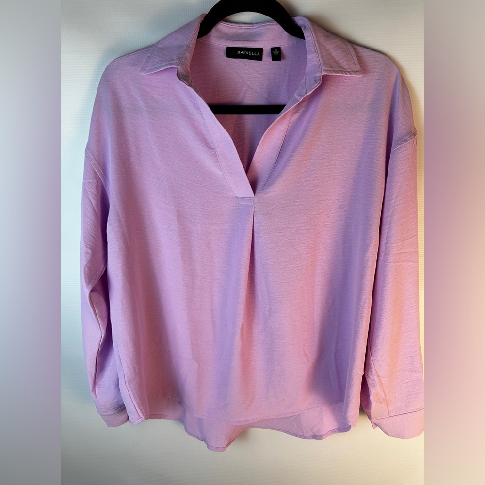 Ladies Relaxed Fit Soft Textured High-Low Hem Cuffed Sleeve